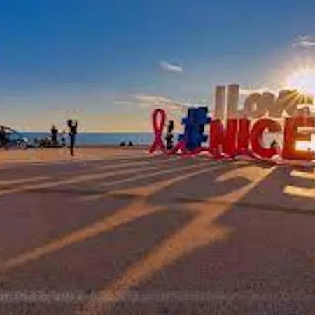 شقة I - Face Mer, Design, Terrasse, Asc, Wifi, Clim